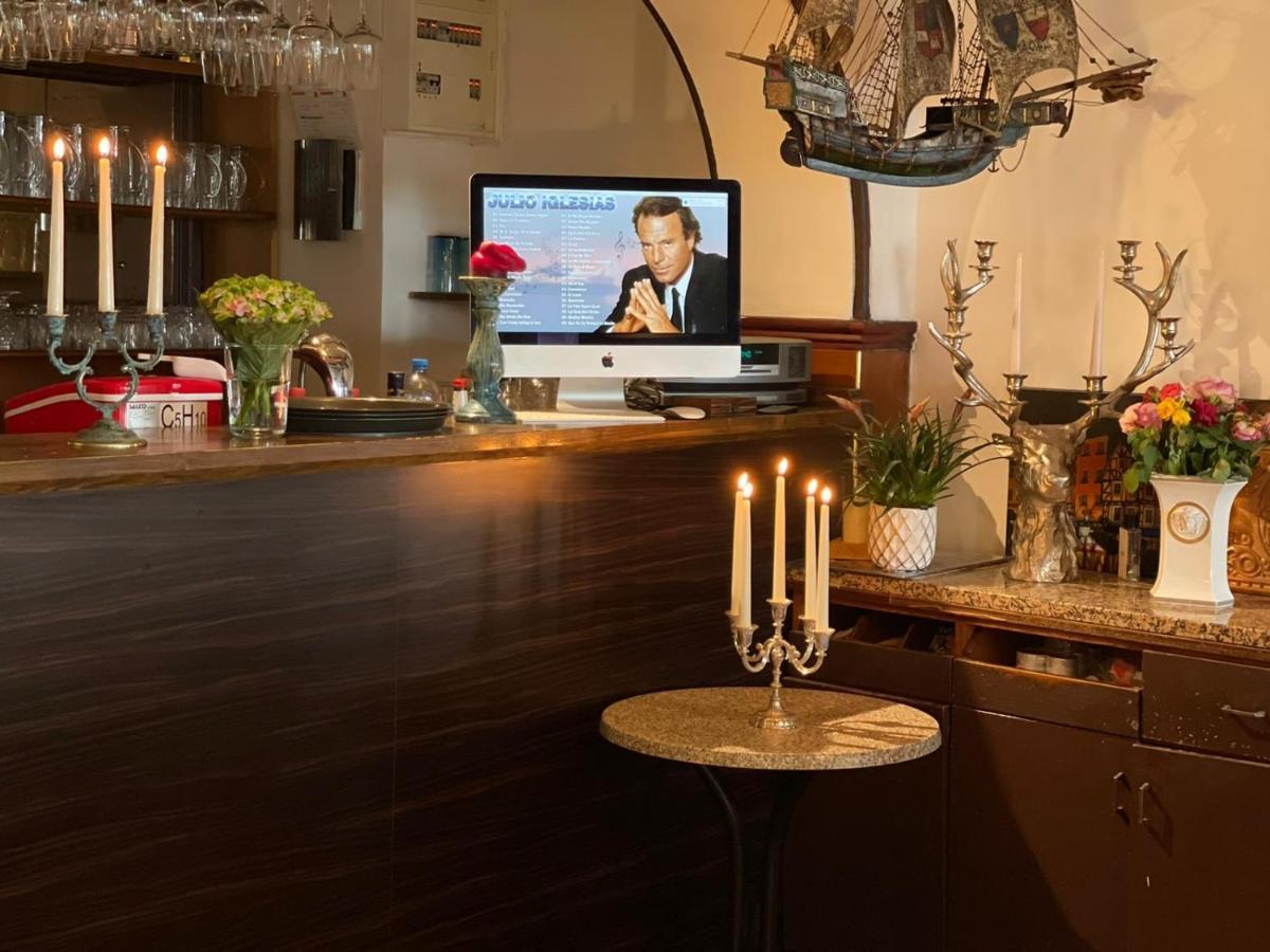 The Burgklause Boutique Hotel Linz am Rhein Buitenkant foto