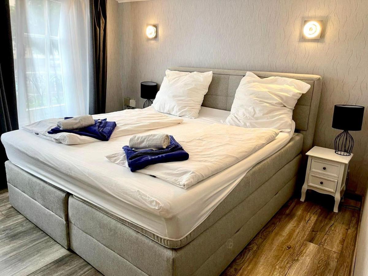 The Burgklause Boutique Hotel Linz am Rhein Buitenkant foto