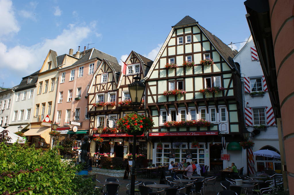 The Burgklause Boutique Hotel Linz am Rhein Buitenkant foto